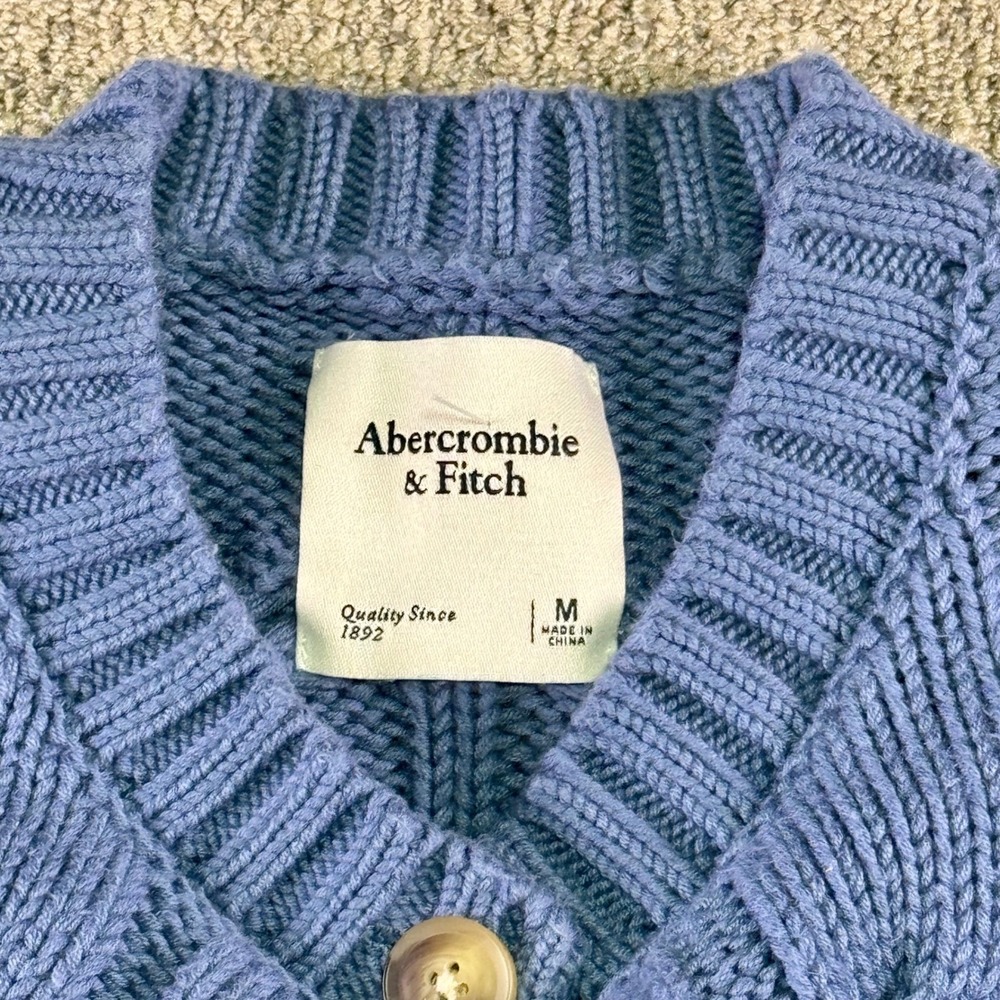 Abercrombie Fitch Blue Cable‎ Knit Crew Neck Cardigan Sweater Women's M - Picture 3 of 7